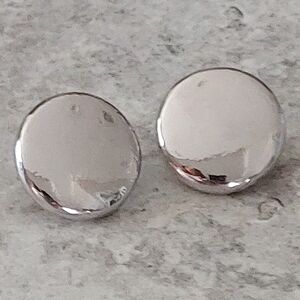 Vintage Trifari Button Clip On Earrings